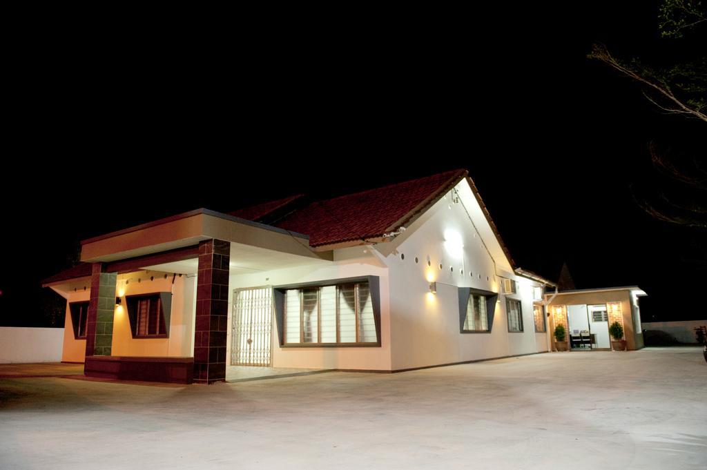 Raintown Inn Taiping Extérieur photo